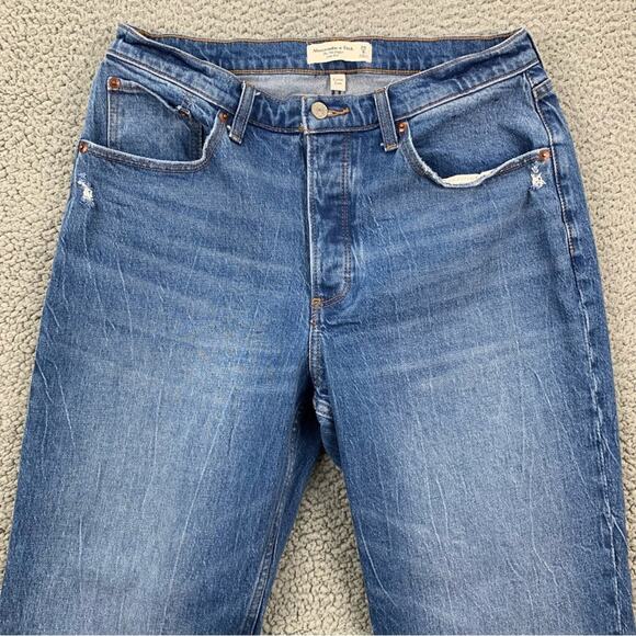 Abercrombie & Fitch Women's The '90's Baggy Low Rise Jeans - Size: 29/8s - Picture 2 of 15
